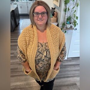 Handmade Crocheted 100% Merino Wool Shawl with pockets made by me.  Great gift!